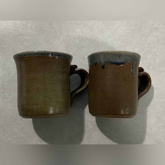 Set of 2 handmade pottery coffee tea mugs - Picture 2 of 12